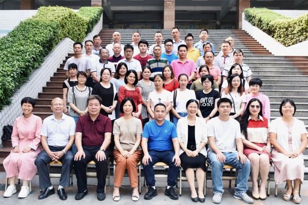 微信图片_201904171041171~1.jpg